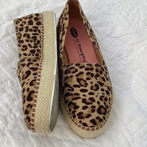 Dr Scholls Animal Print flats 🐾